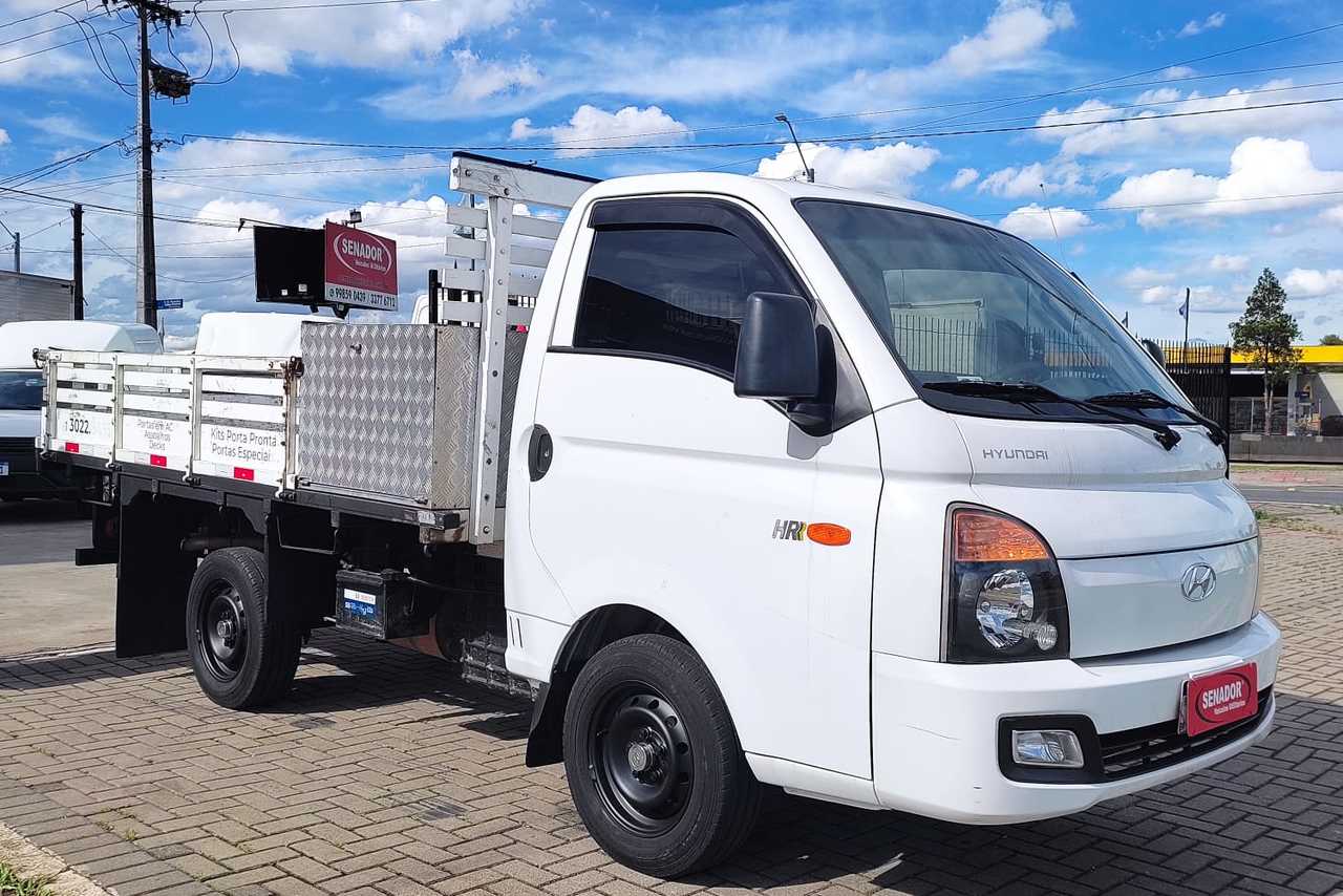 Hyundai HR - 19/20 3