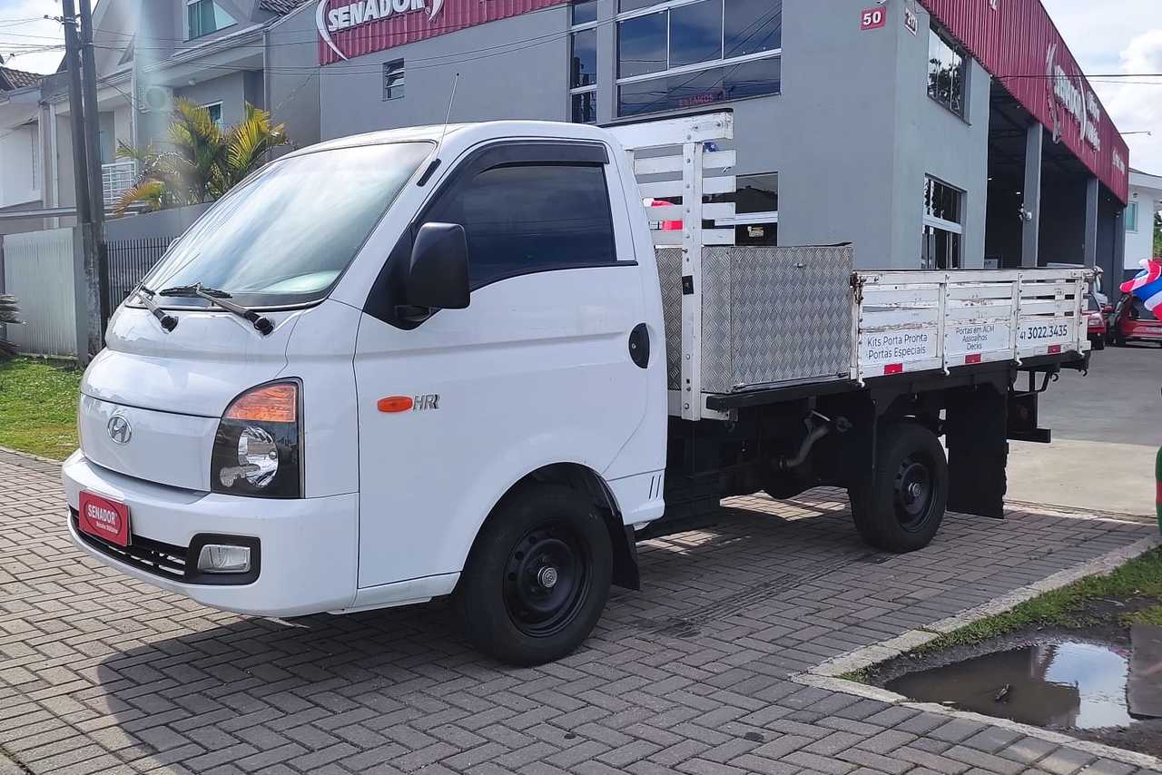 Hyundai HR - 19/20 4