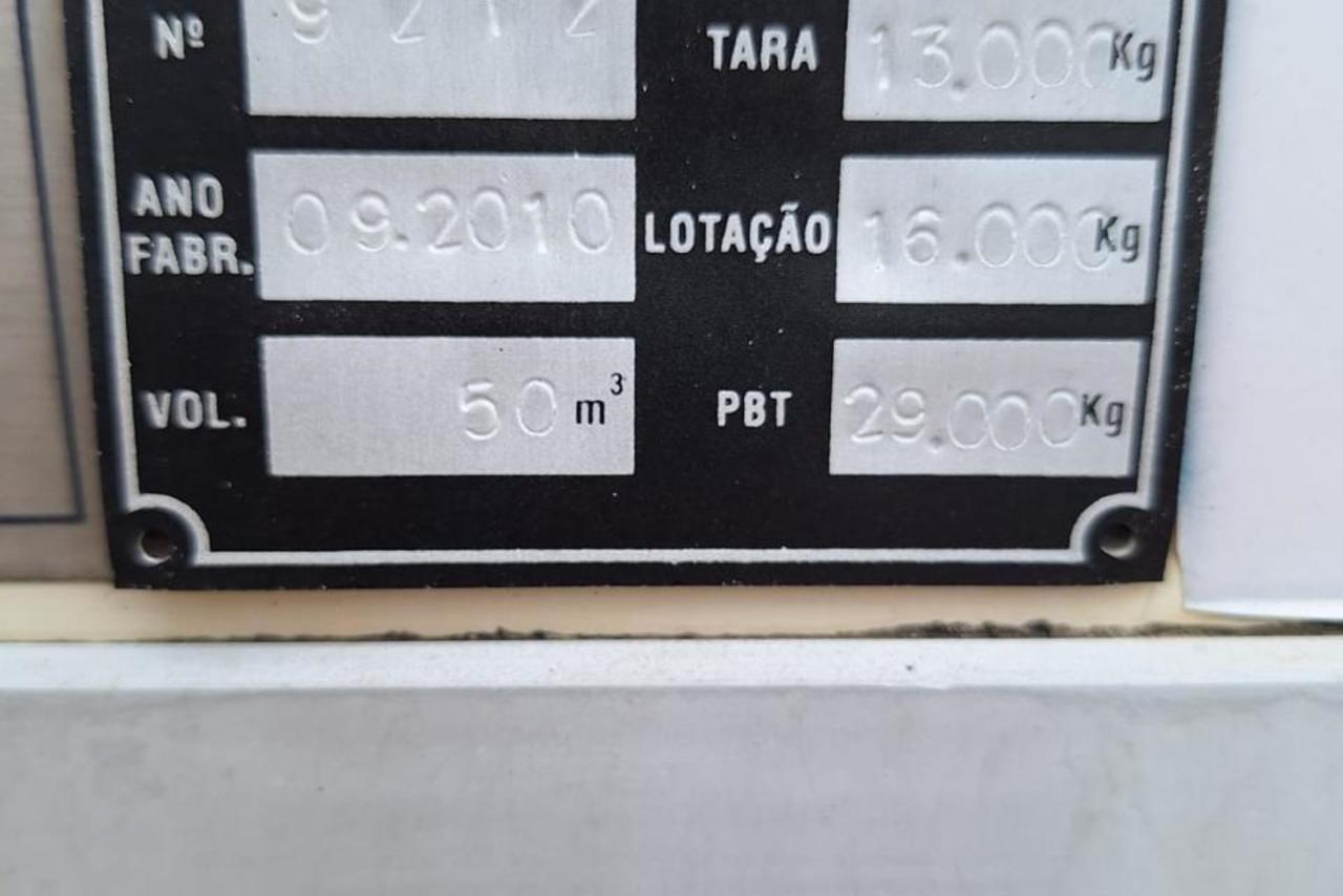 Volkswagen 24-250 E Constellation 3-Eixos - 08/08 3