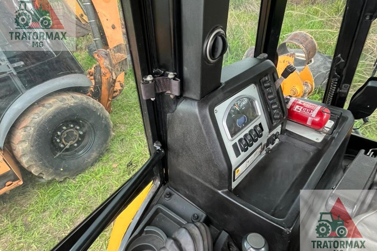 JCB 3CX -  5