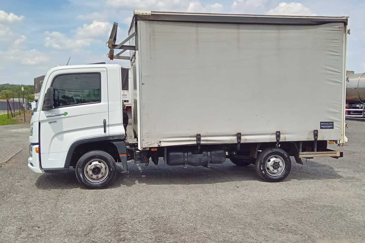 Volkswagen Delivery Express DRC 4X2 - 21/22 19