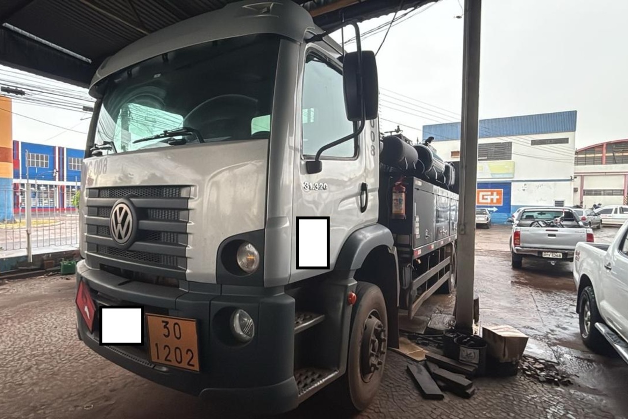 Volkswagen 30 320 - 11/12 3