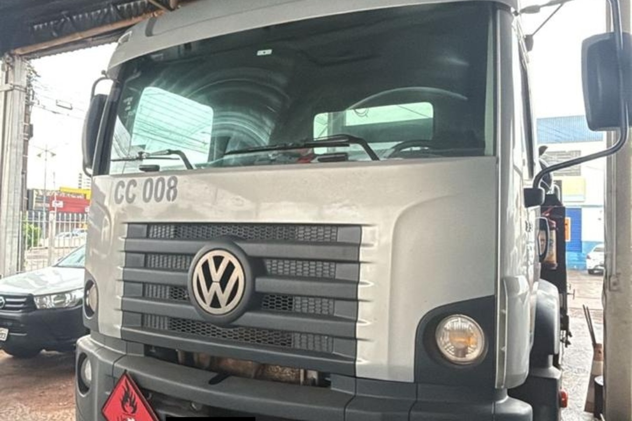 Volkswagen 30 320 - 11/12 5