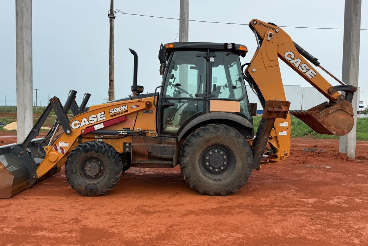 Case 580N - 24/24 2