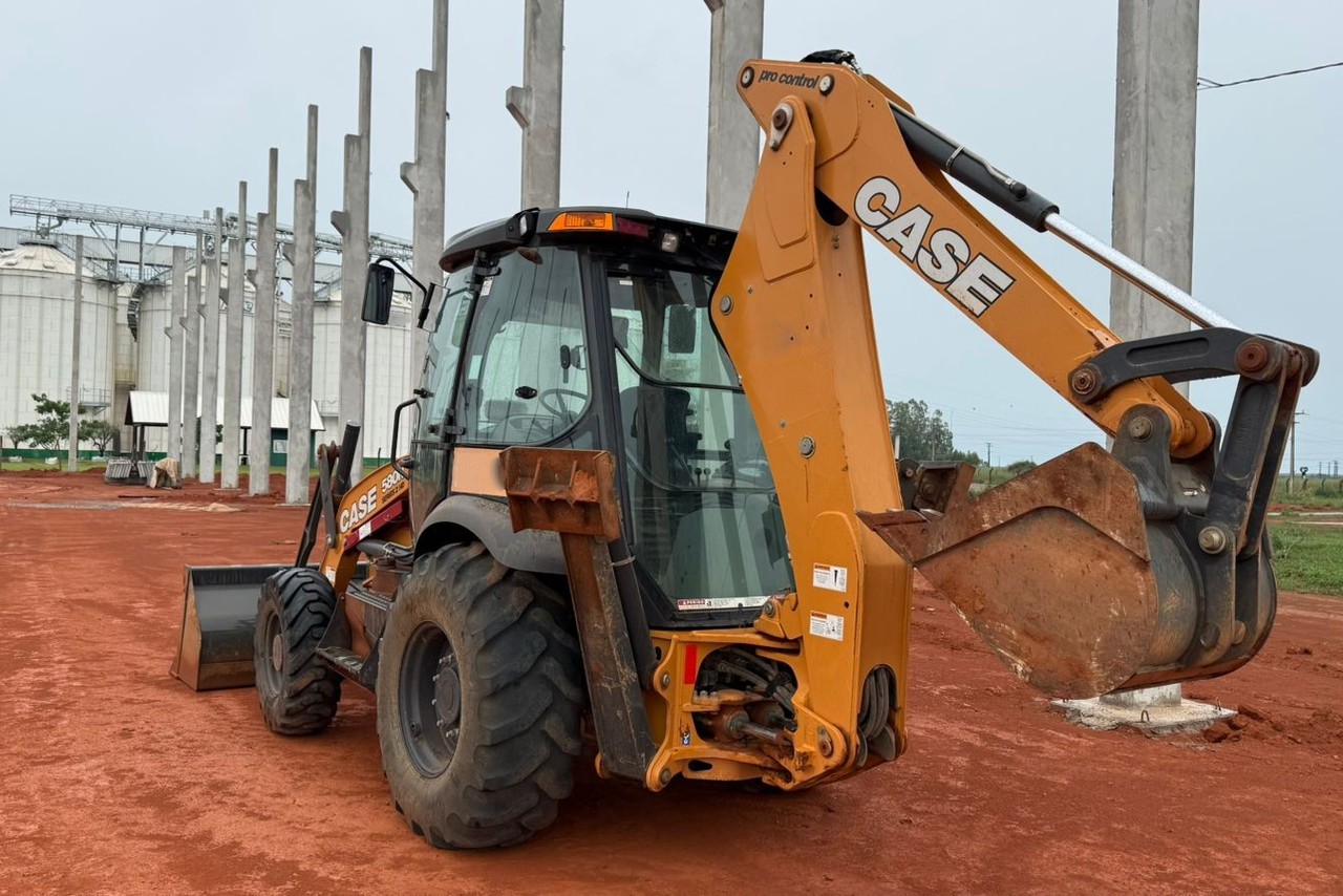 Case 580N - 24/24 3