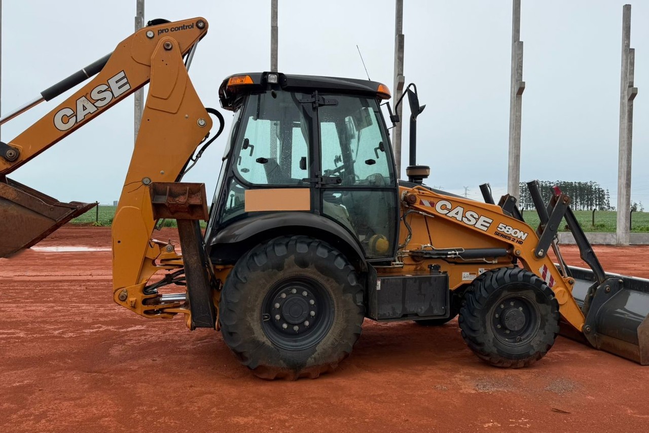 Case 580N - 24/24 4