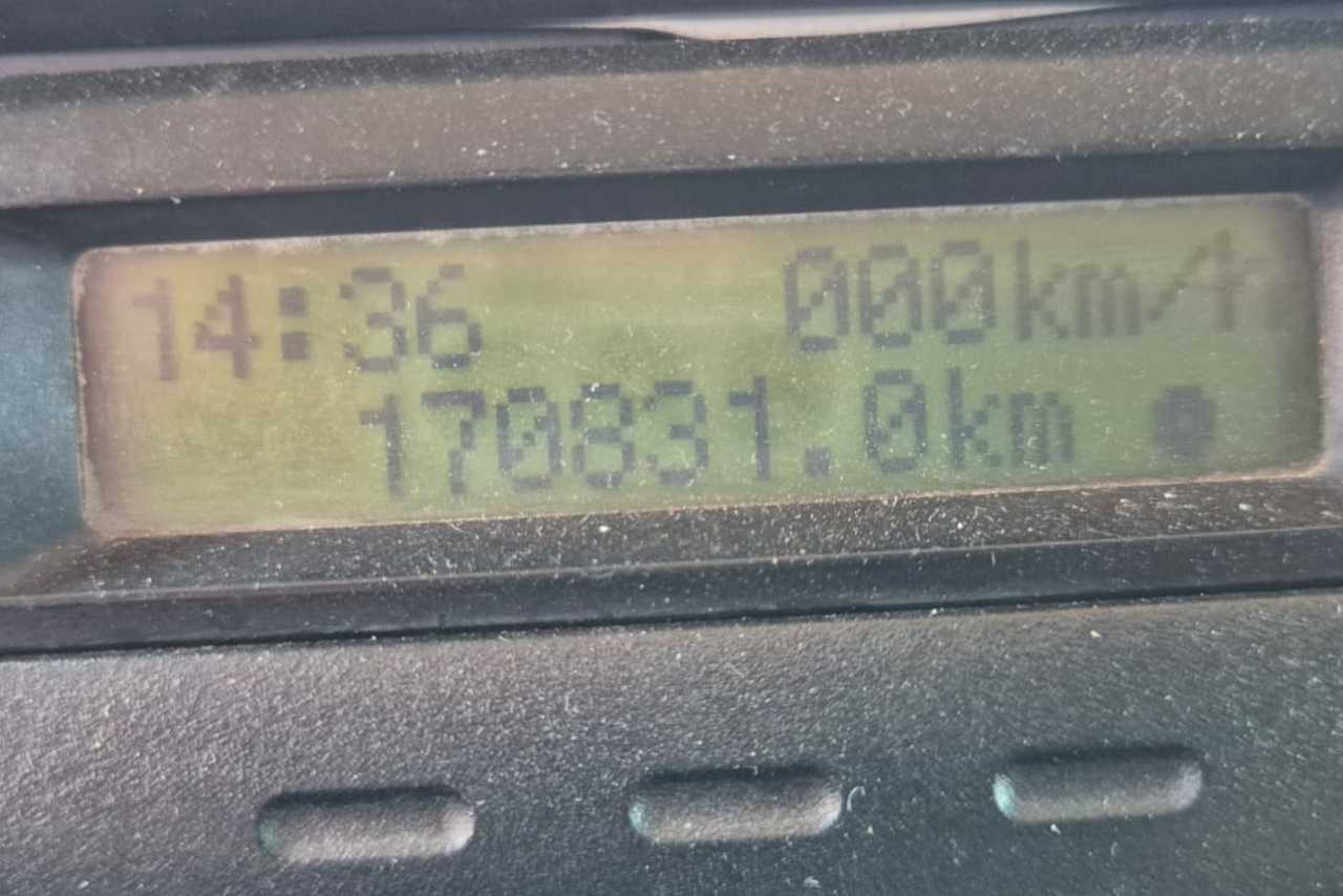 Volkswagen 19-320 Titan - 10/11 15