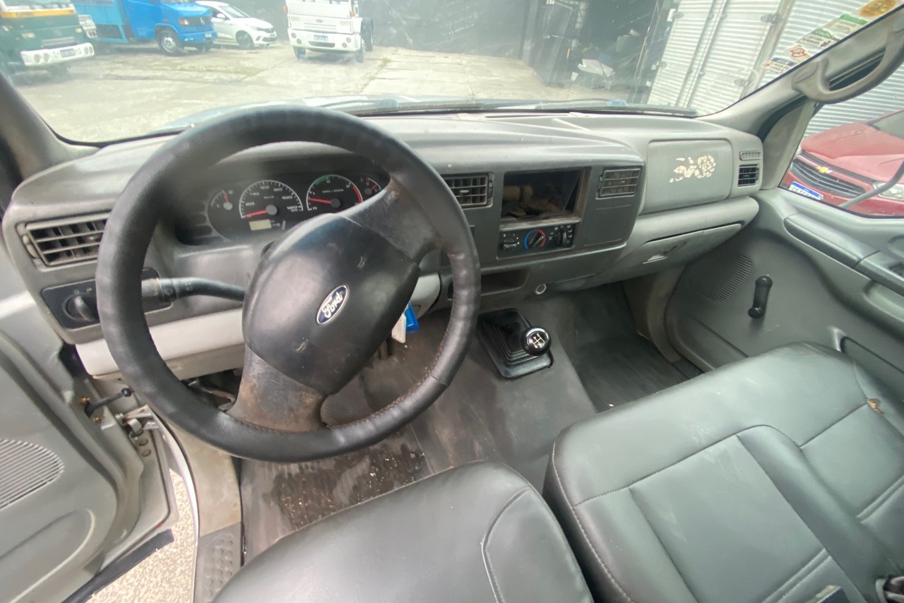 Ford F4000 - 09/10 13