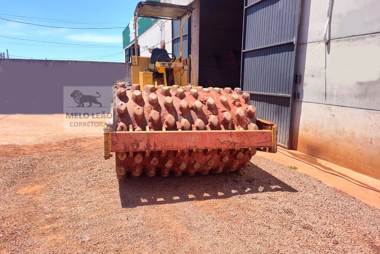 Caterpillar CP533C - 98/98 9