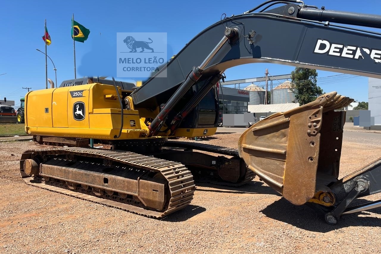 John Deere Hidráulica 250G - 22/22 9
