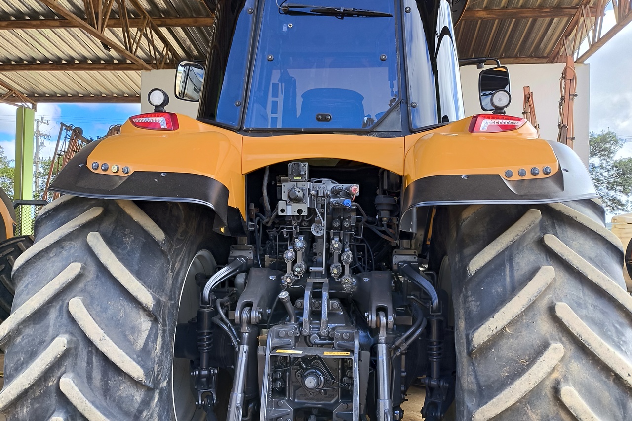 Valtra Outros - 18/18 2
