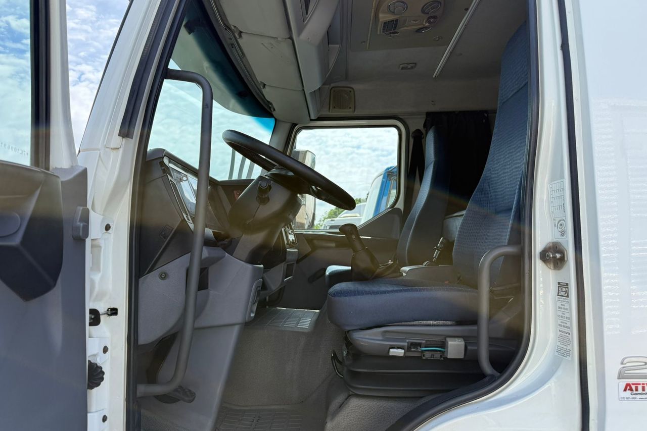 Volvo VM260 - 07/07 7