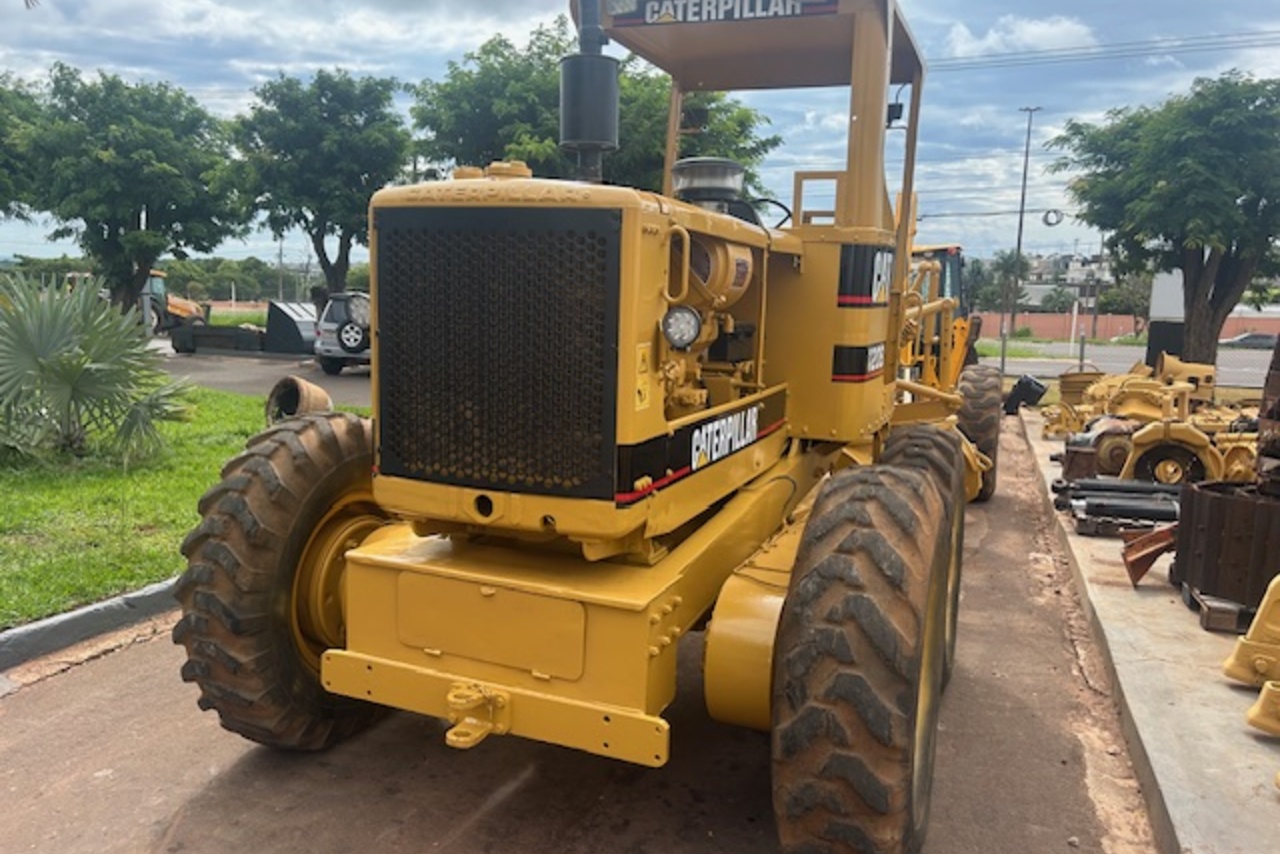 Caterpillar 120B - 80/80 2