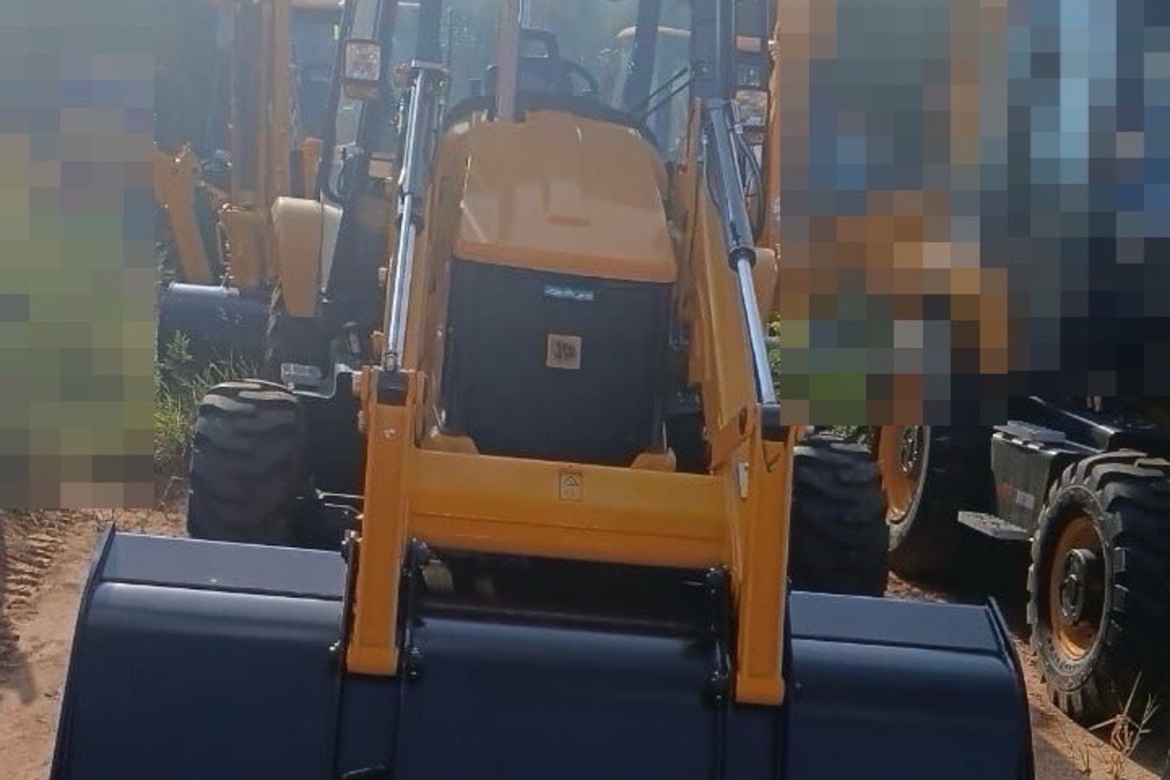 JCB 3CX - 24/24 3