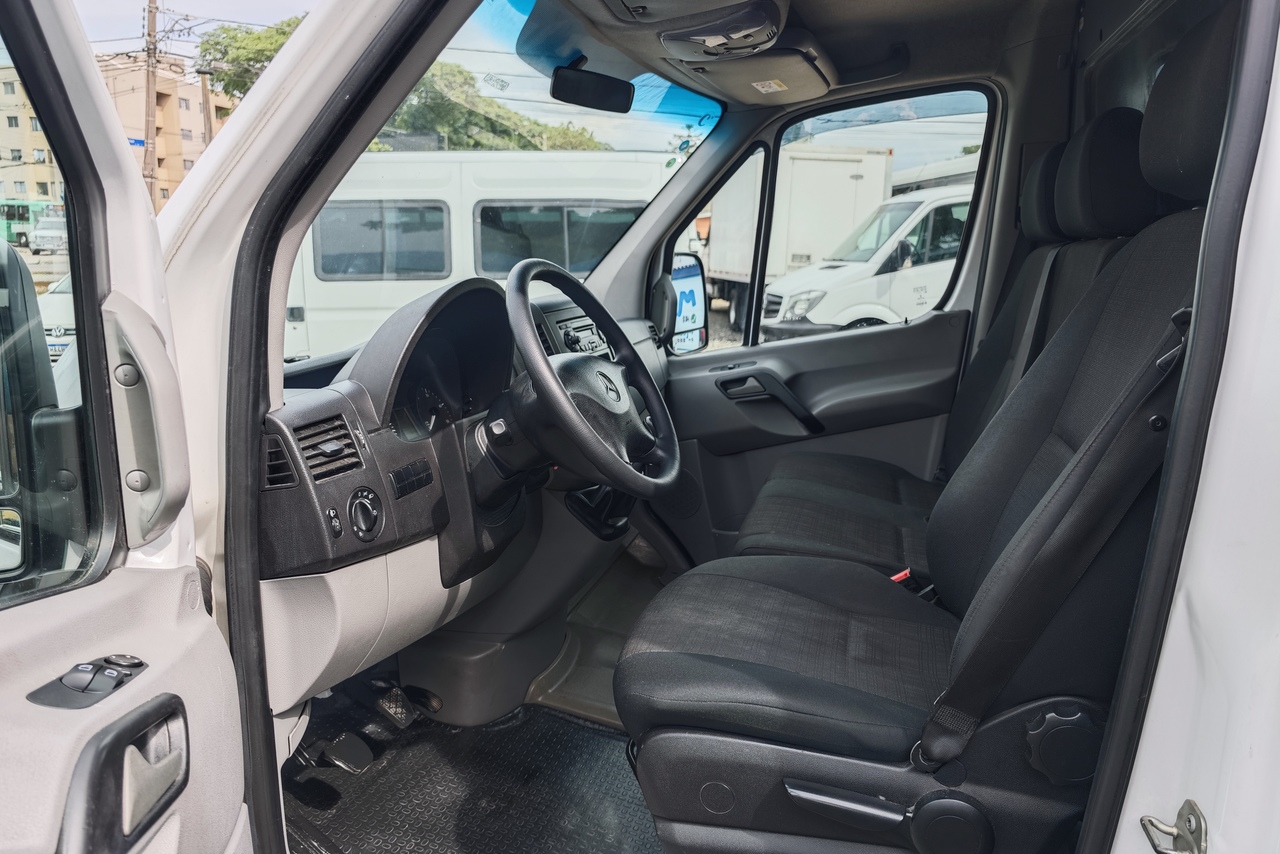 Mercedes Benz Sprinter - 18/19 4