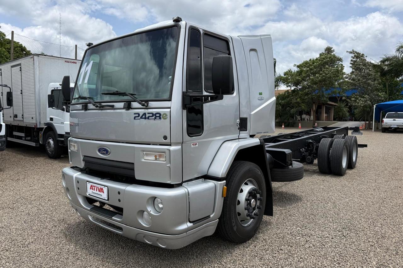 Ford Cargo2428 - 11/11 2