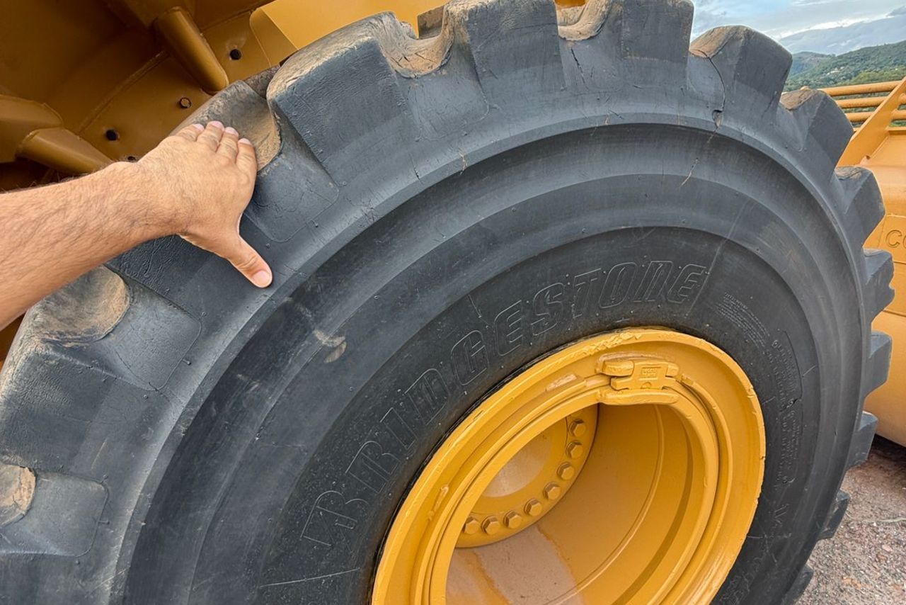 Caterpillar 966H - 13/13 6