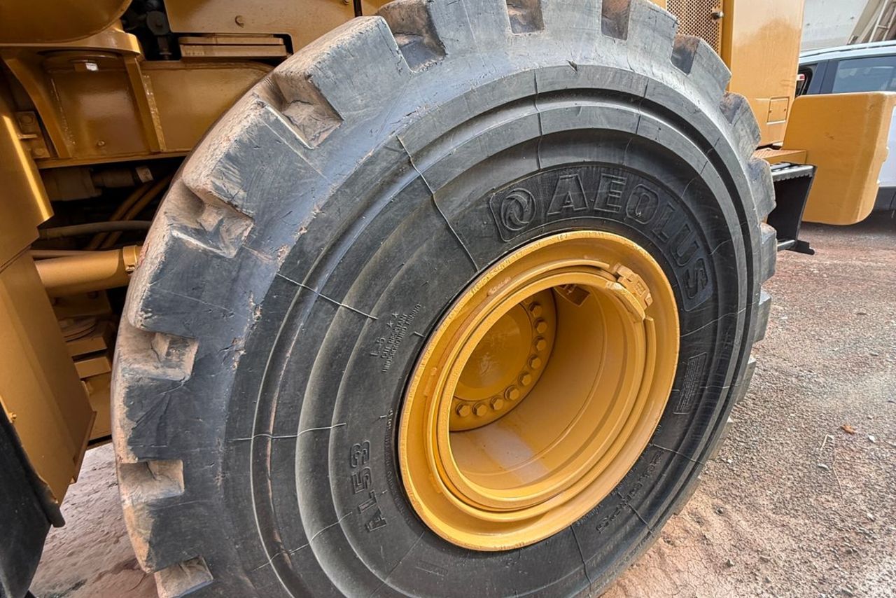 Caterpillar 966H - 13/13 9