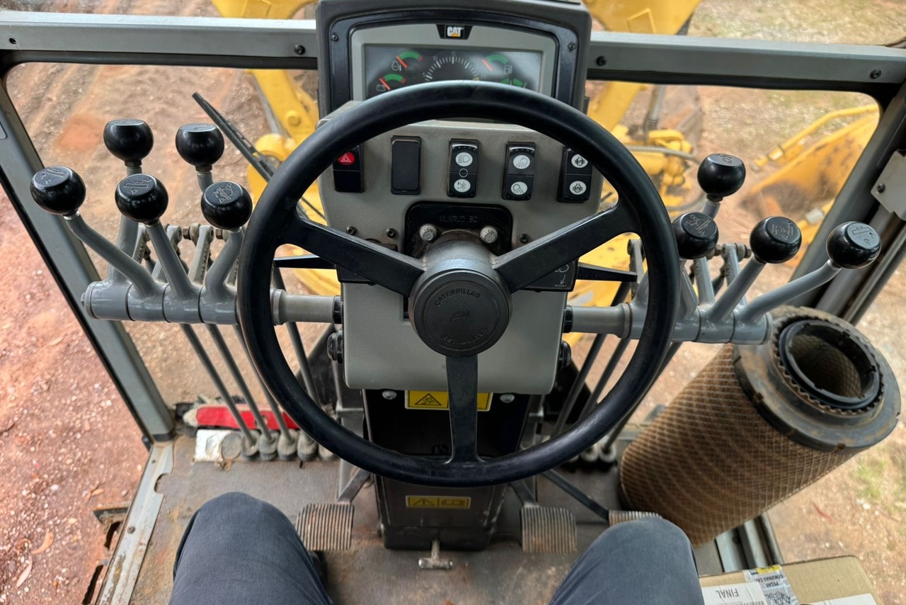 Caterpillar 140K - 20/20 9