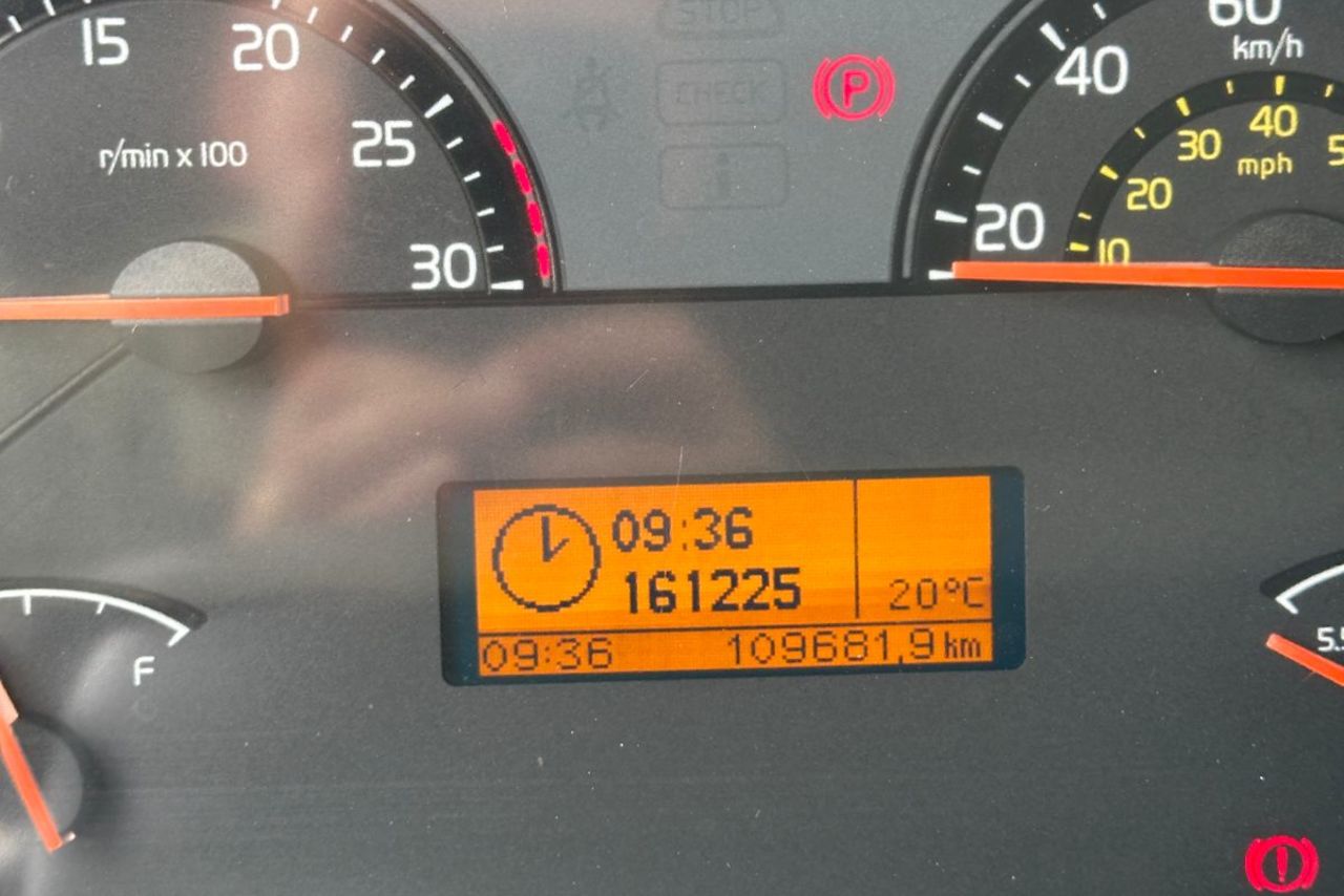 Volvo VM330 - 13/13 10