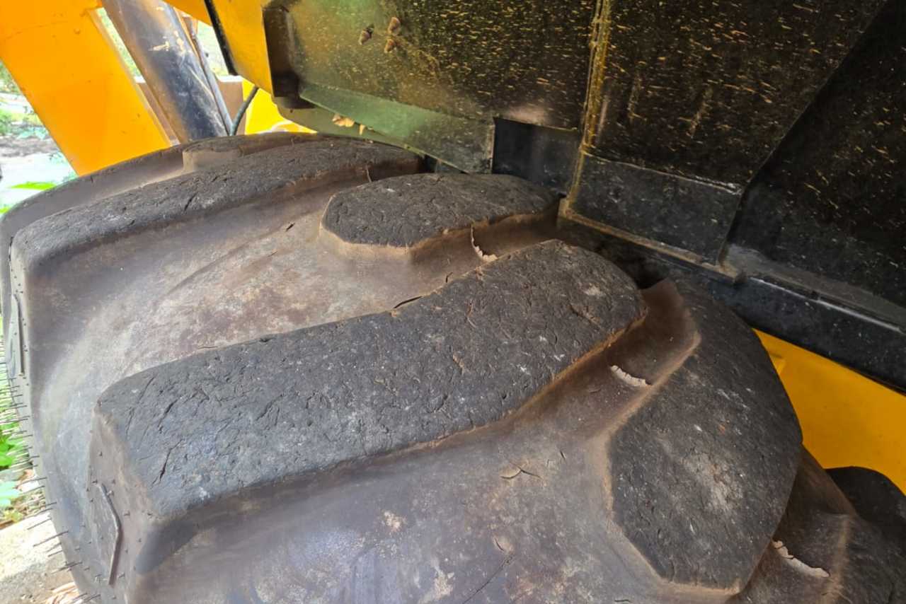 JCB 3CX - 20/20 4