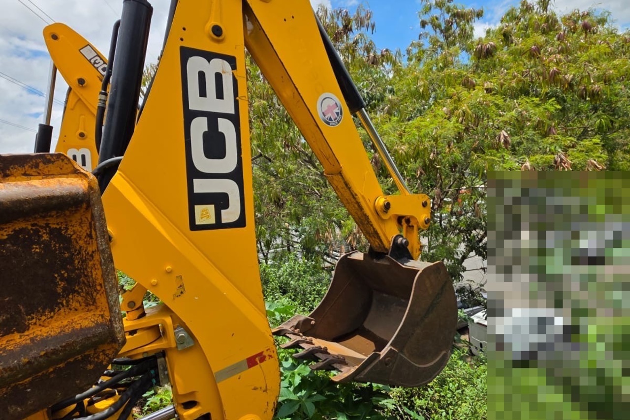 JCB 3CX - 20/20 9