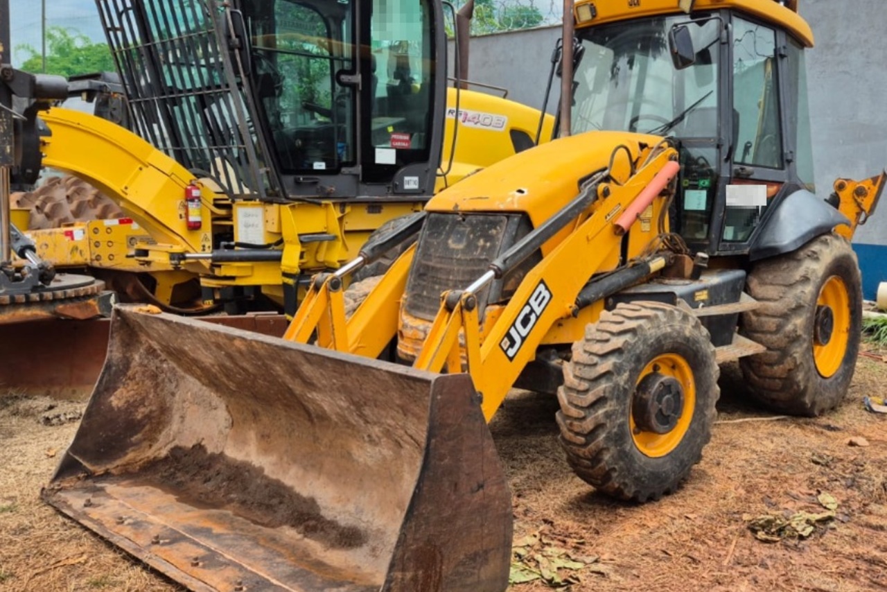 JCB 3C - 12/12 2