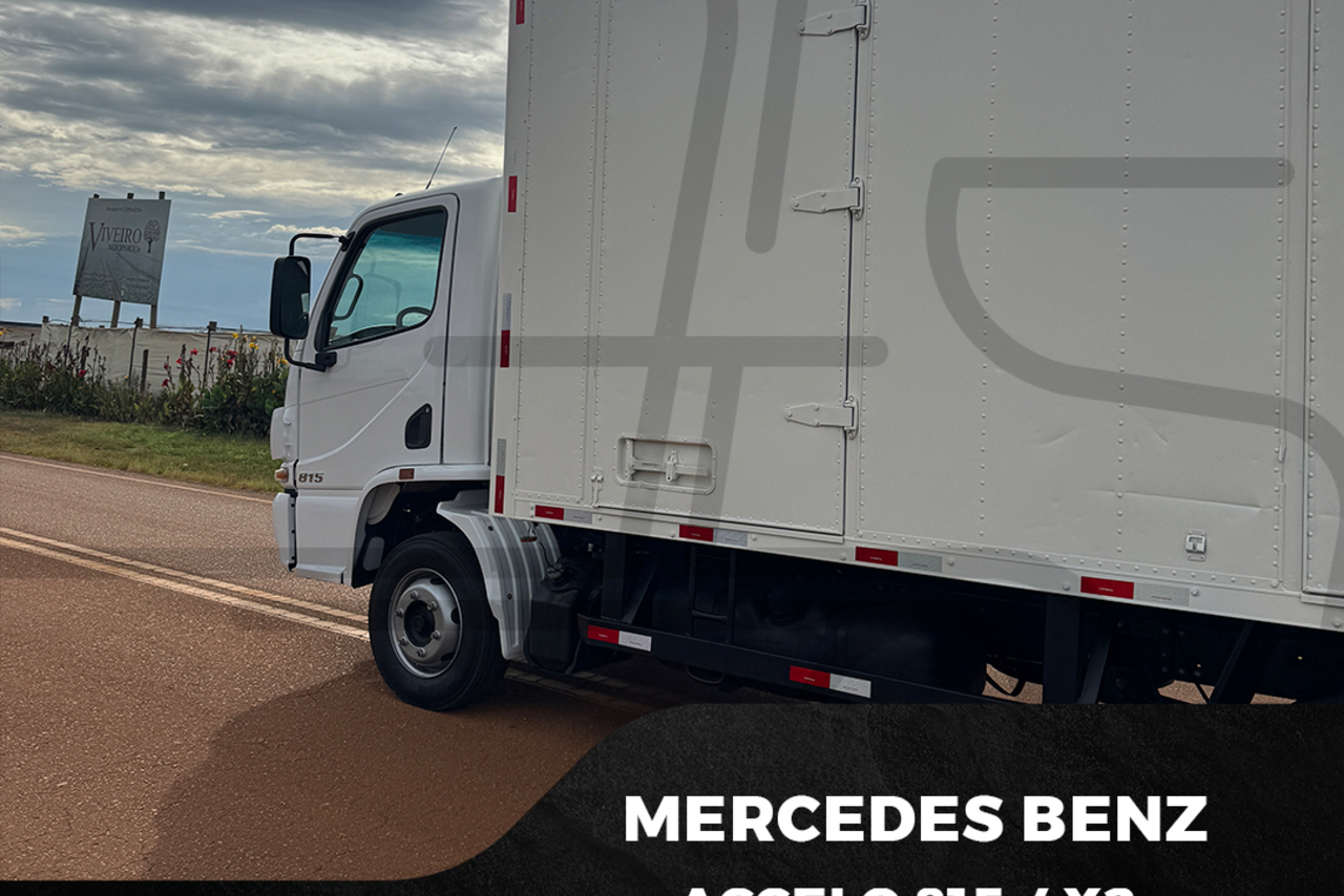 Mercedes Benz Accelo 815 - 17/18 14