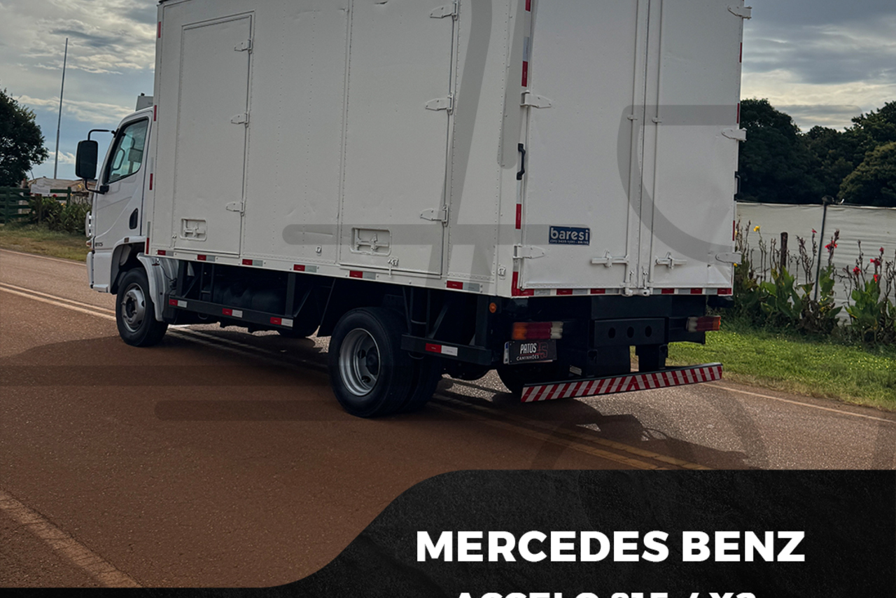 Mercedes Benz Accelo 815 - 17/18 16