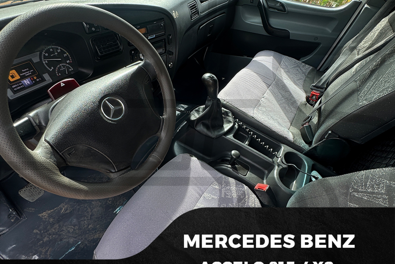 Mercedes Benz Accelo 815 - 17/18 18