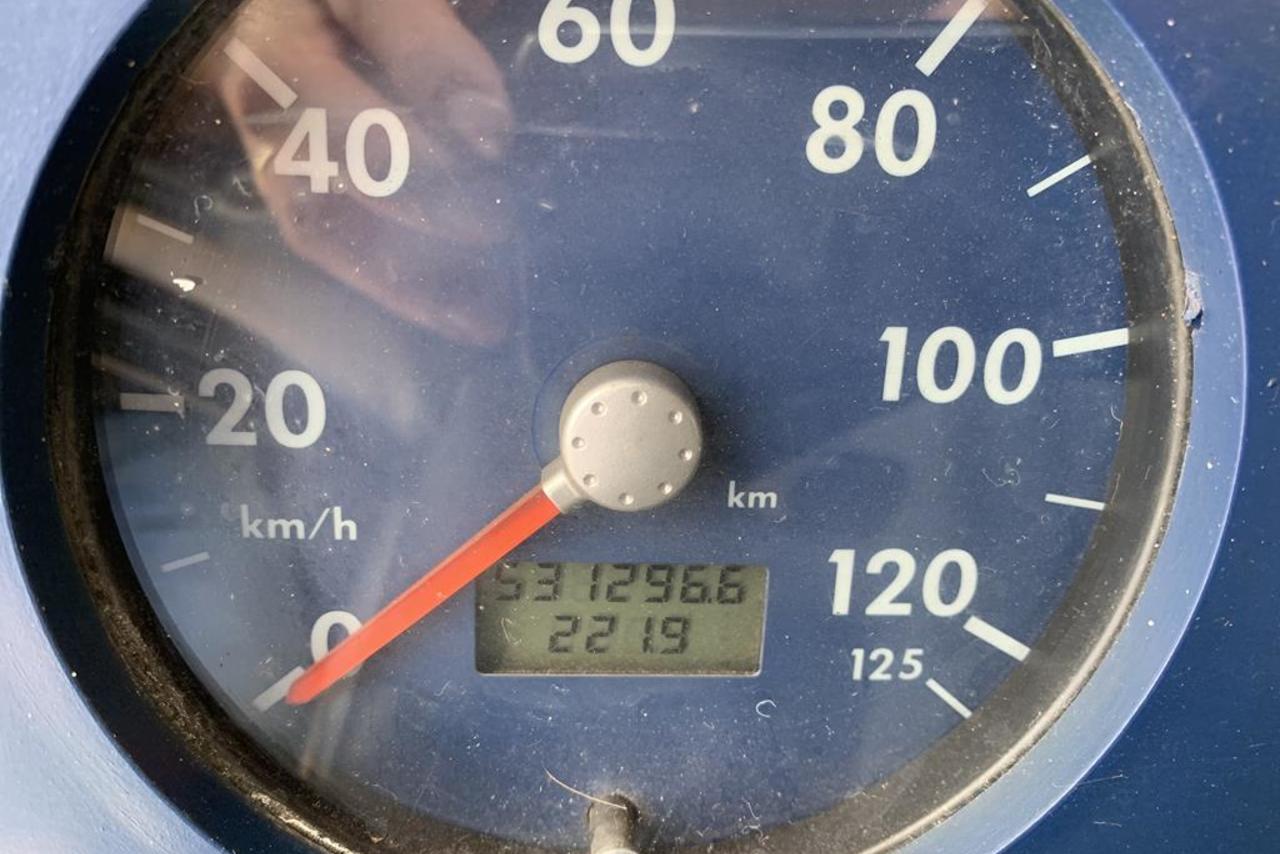 Volkswagen 24 220 - 11/11 8