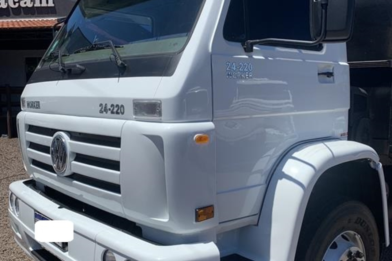 Volkswagen 24 220 - 11/11 4
