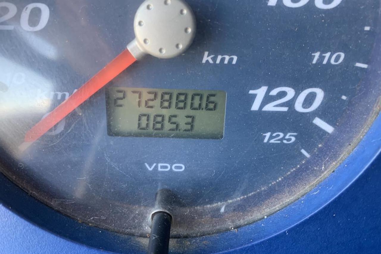 Volkswagen 24 220 - 11/11 7