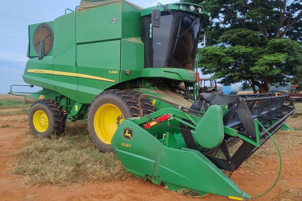John Deere S430 - 22/22 8