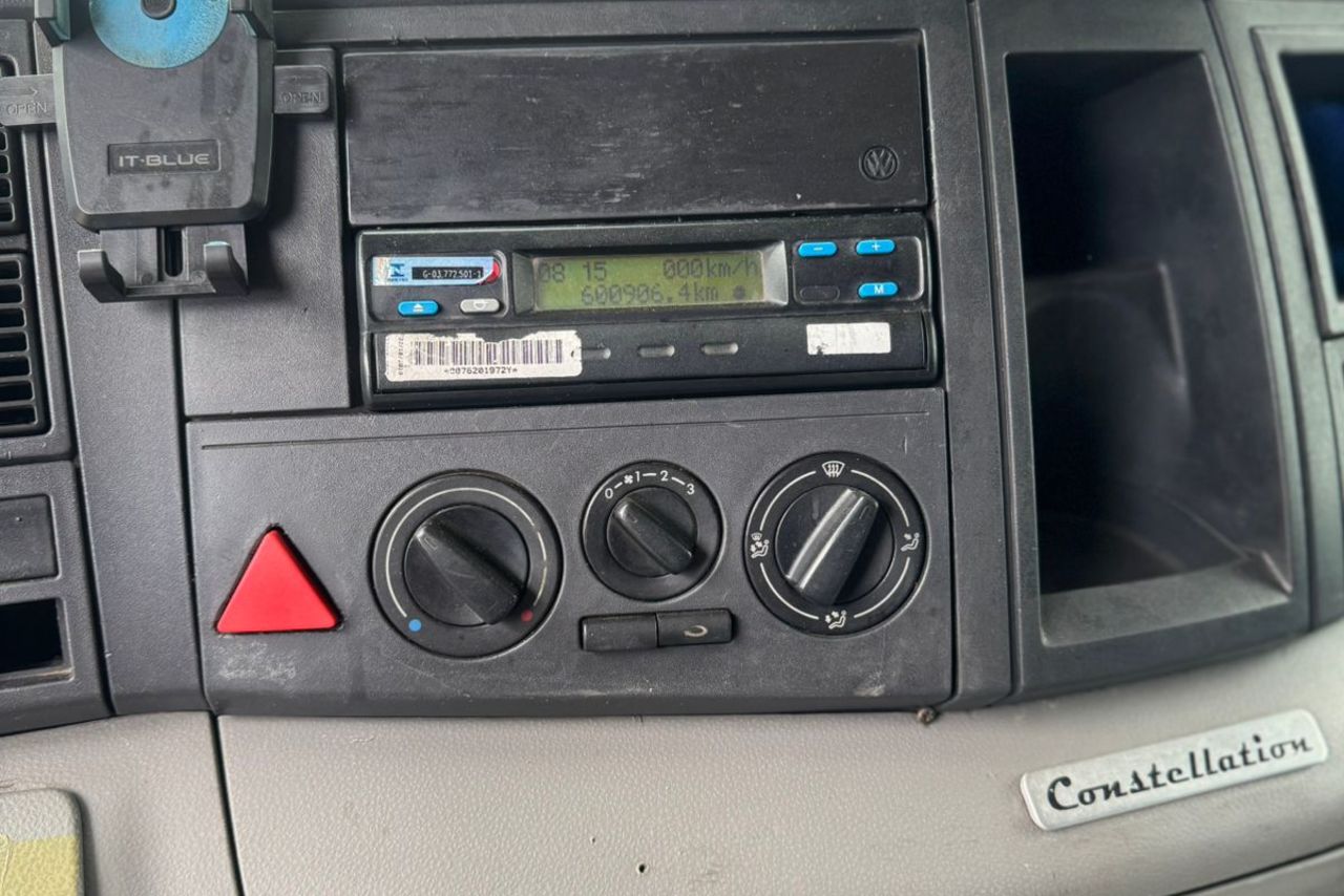Volkswagen 24-250 E Constellation 3-Eixos - 08/08 10