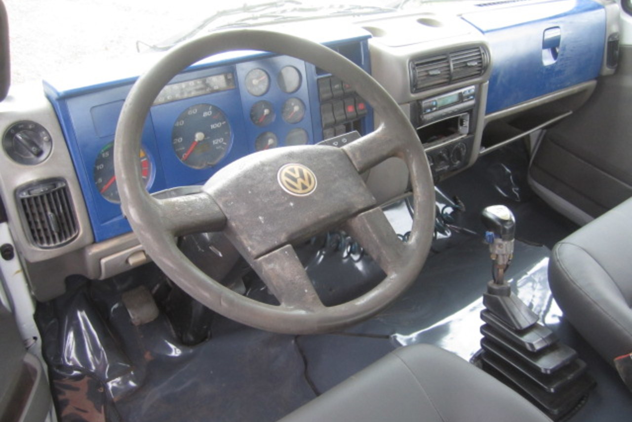 Volkswagen 26-260 - 11/12 13