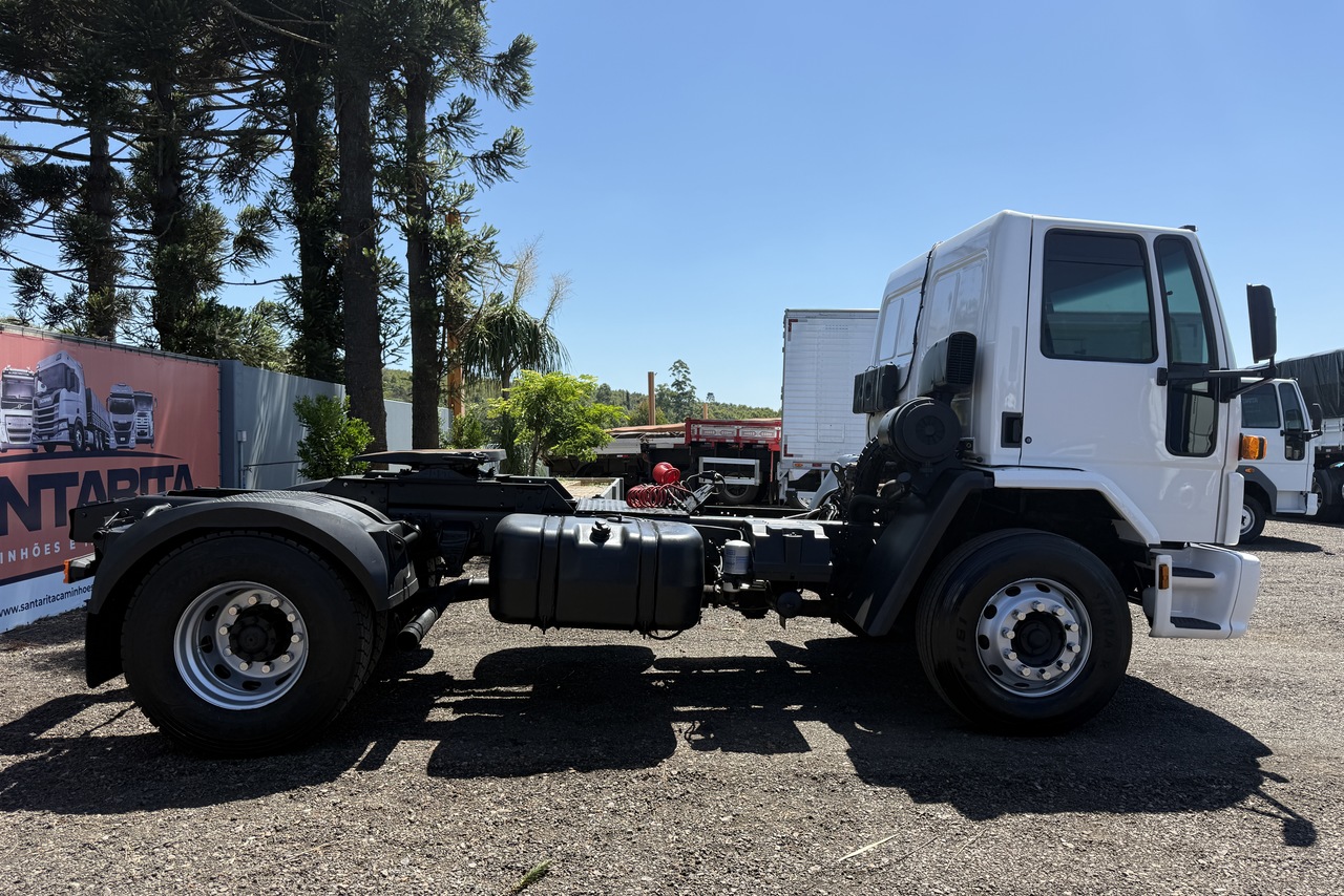 Ford Cargo4532 - 08/08 3