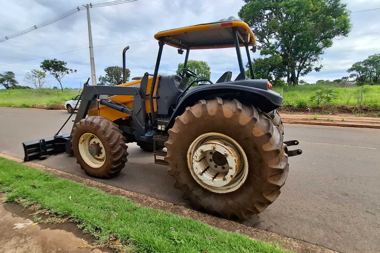 Valtra BH 145 - 08/08 3