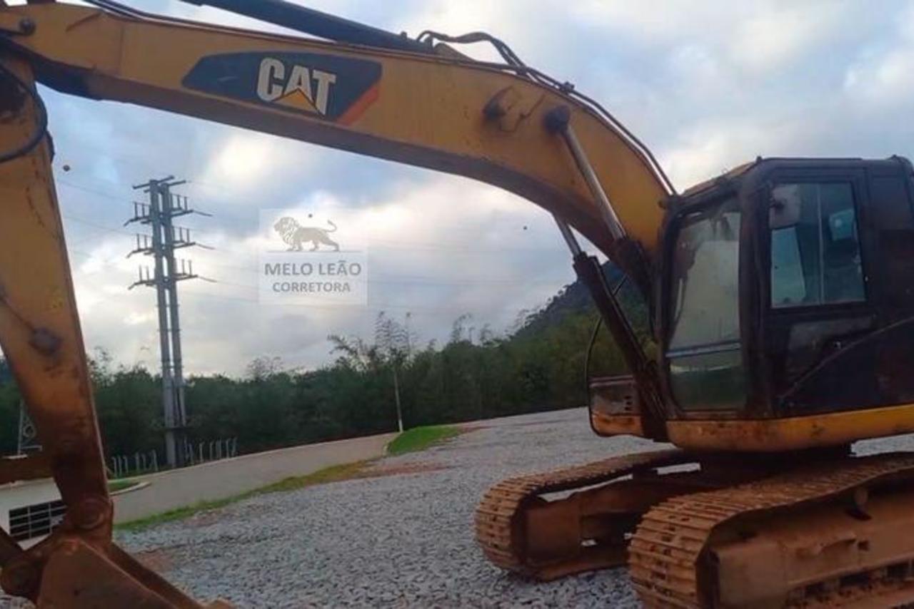 Caterpillar  312 - 17/17 4