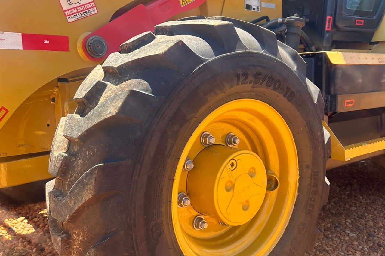Caterpillar  416 - 21/21 5