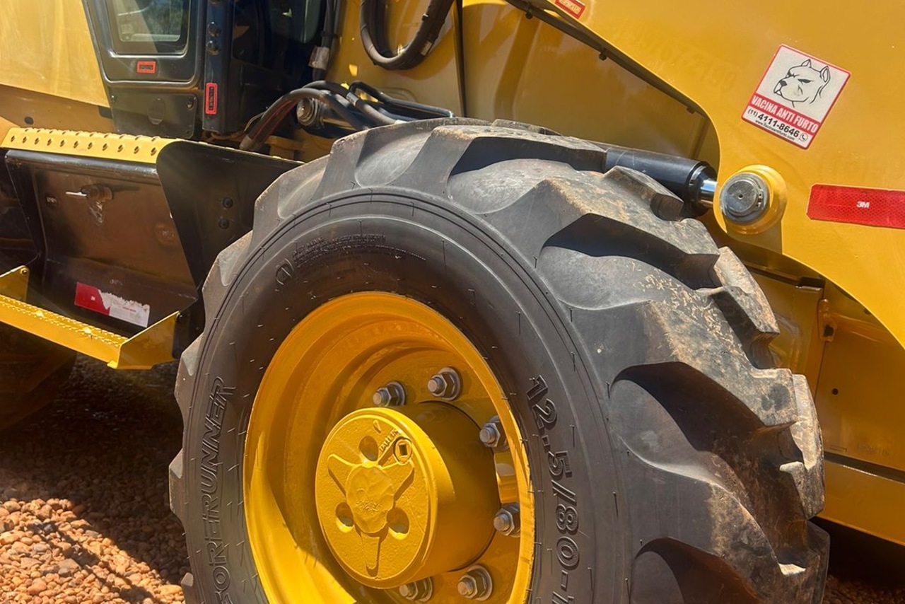 Caterpillar  416 - 21/21 10