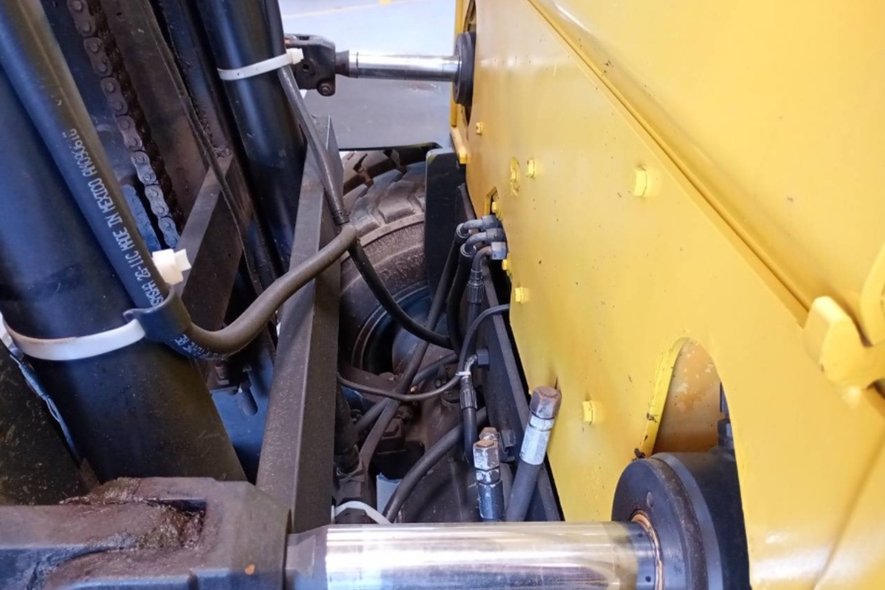 Hyster H-155FT - 16/16 6