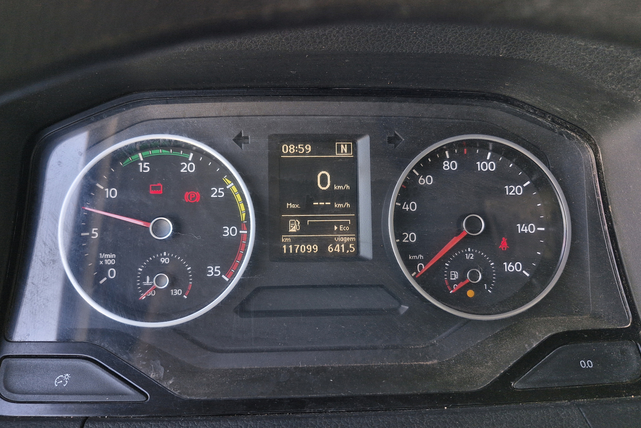Volkswagen 11-180 Delivery  - 21/22 7