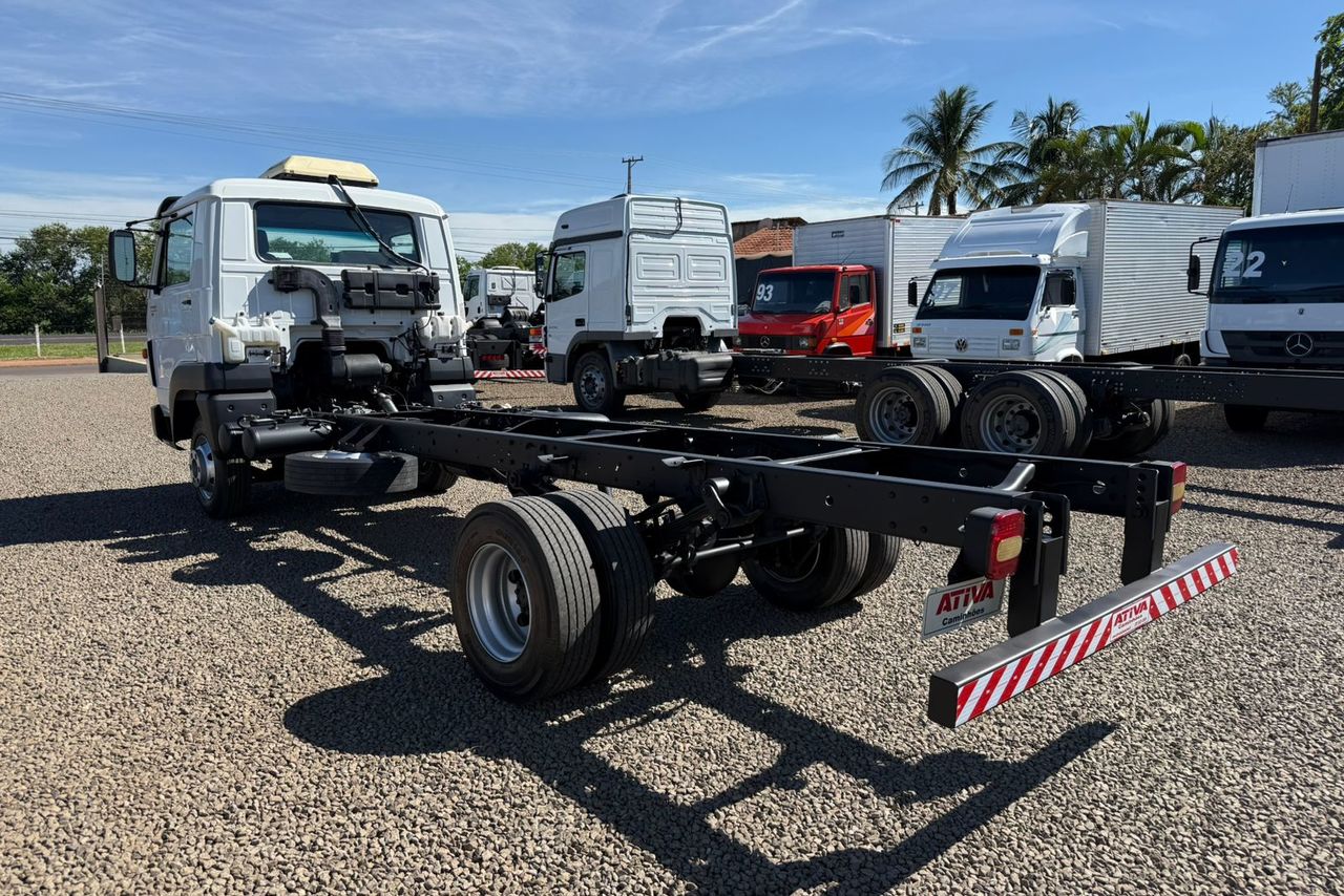 Volkswagen 10-160 E Delivery - 15/15 6