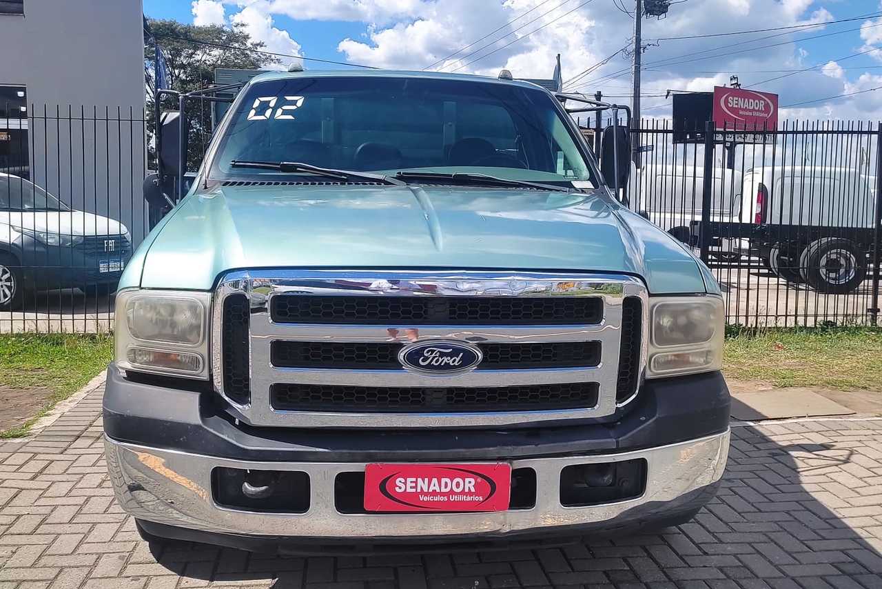 Ford F350 - 02/02 4