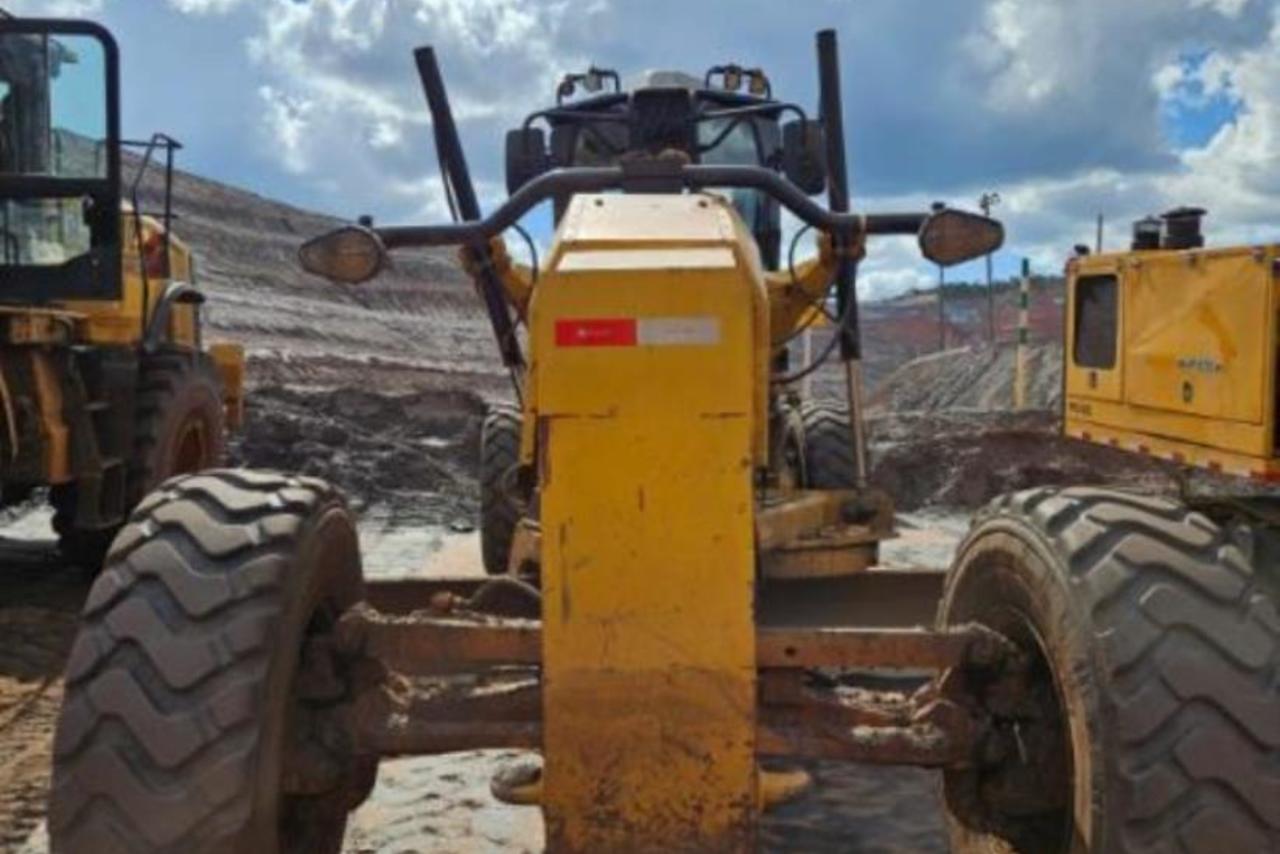 Caterpillar Outros - 20/21 5