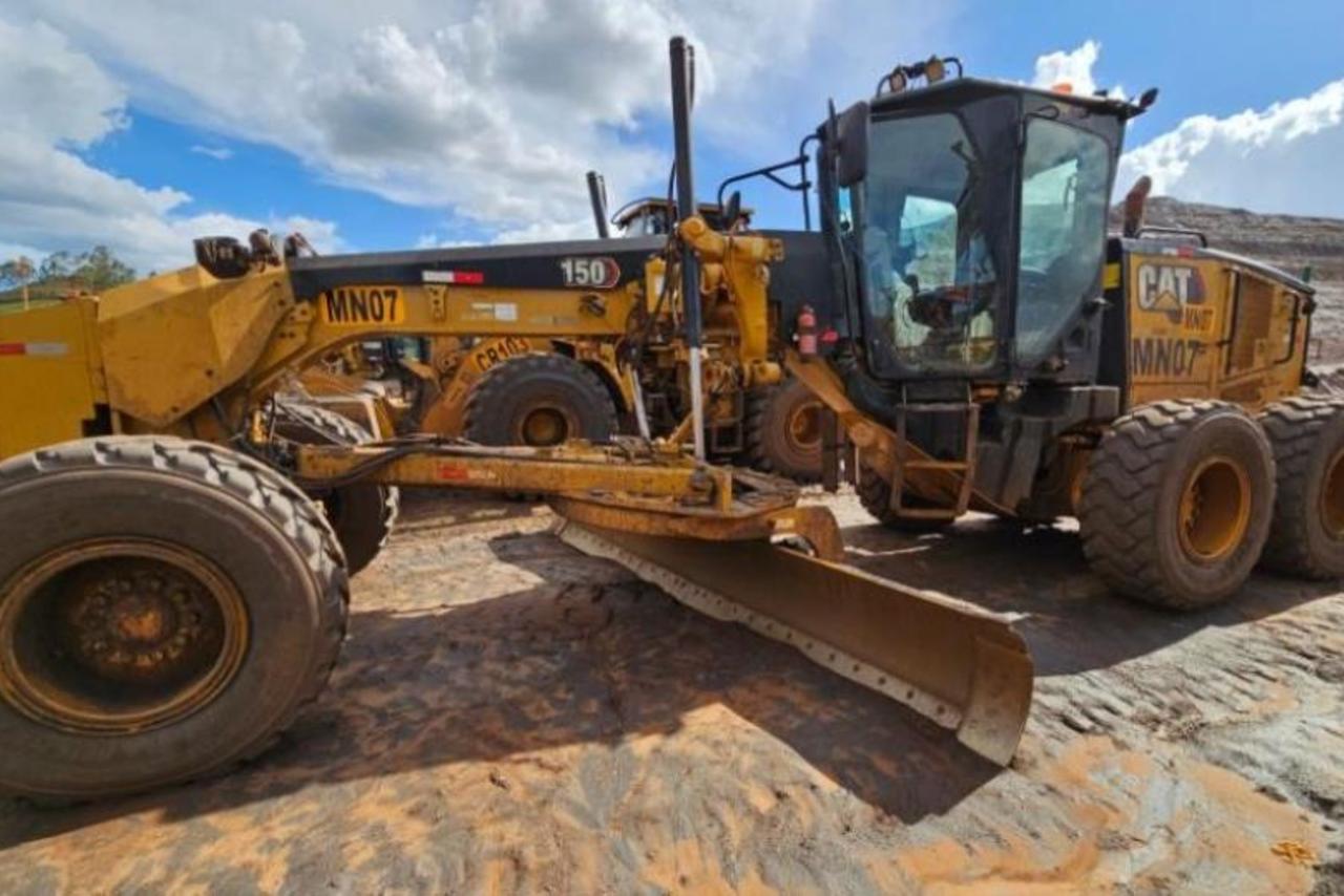 Caterpillar Outros - 20/21 8