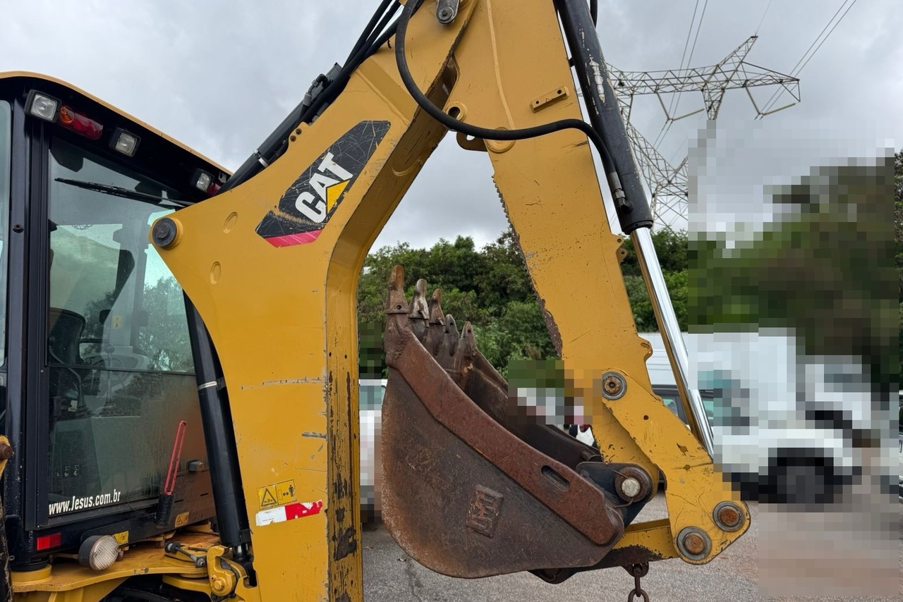 Caterpillar 416F2 - 18/18 16