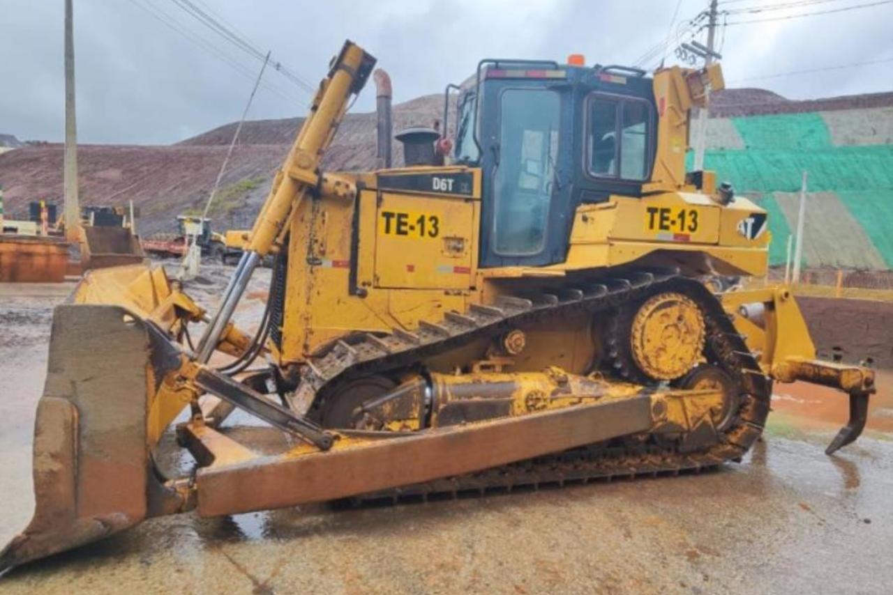Caterpillar D6T - 20 2