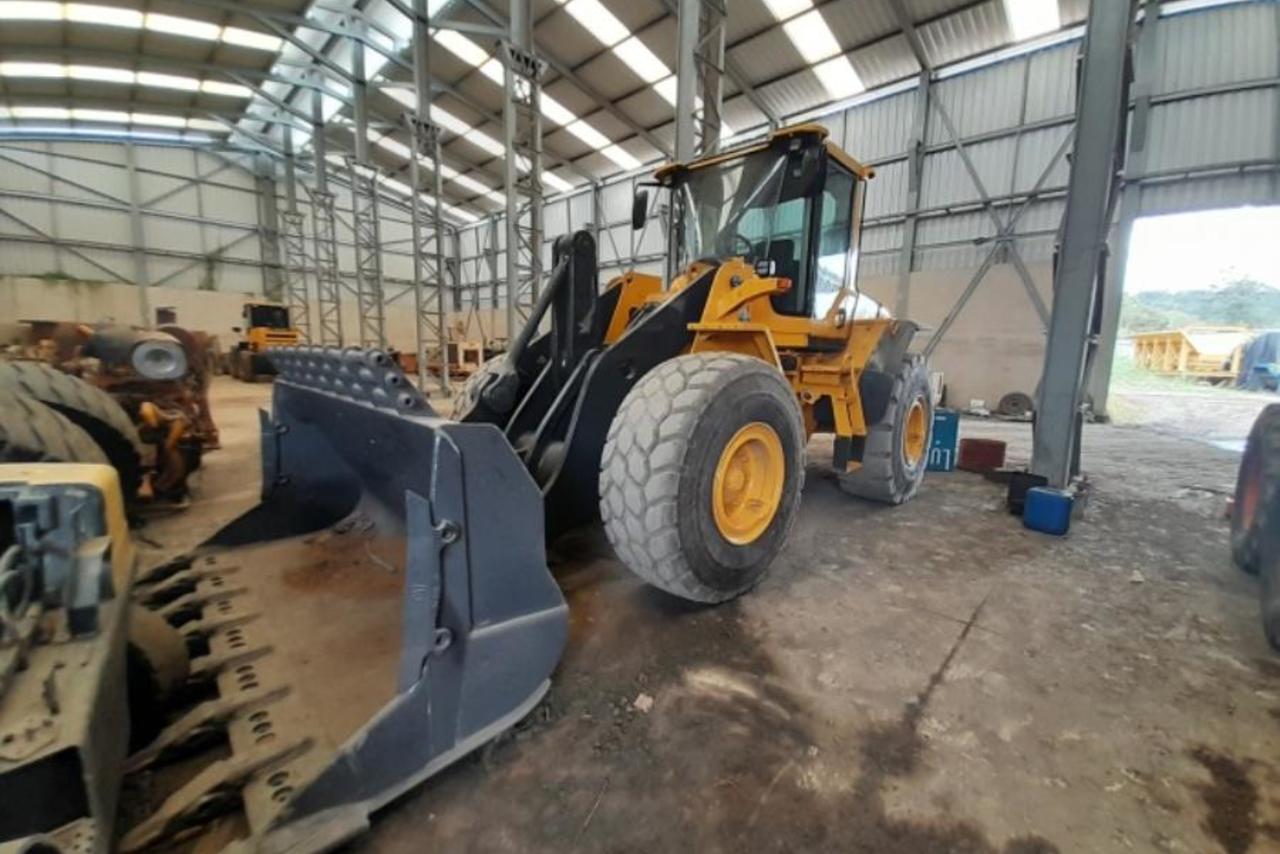 Volvo L120F -  3